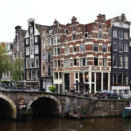 Landelijk * أمستردام